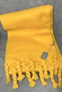 Sciarpa Oliver Bonas grande nappa colore mango extra larga grossa sciarpa invernale nuova con etichette - Foto 1 di 7
