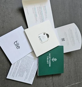 Bankowość / finanse: klucz Tile Mate / telefon Bluetooth Finder z logo Northern Trust - Zdjęcie 1 z 3