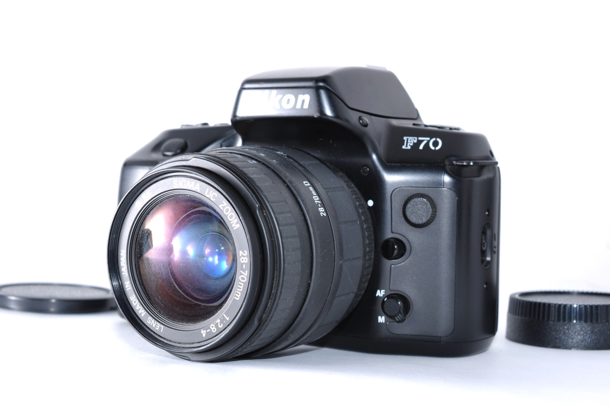 Nikon F70(28～80mm＋70～210mm)レンズ付動作未確認ジャンク Nikon F70(28～80mm＋70～210mm)レンズ付動作未確認ジャンク
