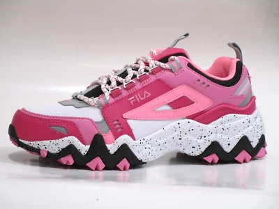 Fila Women's Oakmont TR [5JM01566-154] Sneaker Shoes, Size 7.5 Medium US - Image 1 of 4