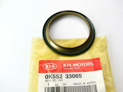 New Genuine Driveshaft Inner Oil Seal OEM For 2004-2006 Kia Sedona 0K55233065 - Image 1 of 3