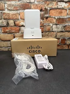 Cisco AIR-OEAP1810-B-K9 Aironet 802.11ac Wave 2 OfficeExtend Access Point - Picture 1 of 10