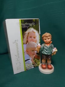 Goebel Hummel Figurine Parlor Pal #2293 - Exclusive Club Edition - Picture 1 of 8