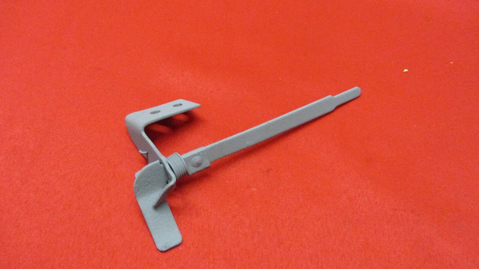 Dodge Polara y Monaco 1967 1968 capó mango de cierre Foto 1 de 3