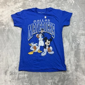 Junk Food x Disney Dallas Mavericks T-Shirt Damen Größe Small blau Mickey Goofy - Bild 1 von 7