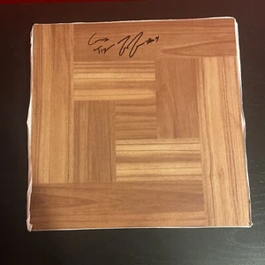 Flau’Jae Johnson FIRMADO AUTOGRAFIADO PISO LSU Geaux Tigers prueba de rapero - Imagen 1 de 2