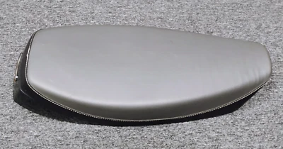 Conjunto de asiento doble Yamaha SR400 original de fábrica - SR 400 EXCELENTE ESTADO Foto 1 de 4