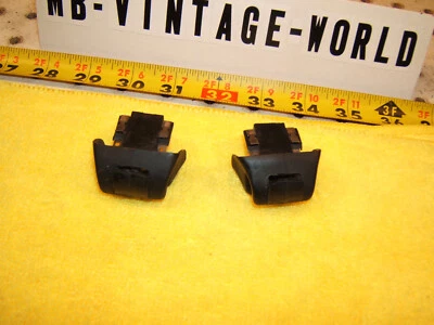 90-02 Genuino Mercedes R129 SL PARASOL DELANTERO SUPERIOR NEGRO Plástico OEM 2 Clips Foto 1 de 4