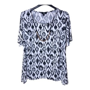 New AGB Woman Casual Knit Top Geometric Plus Size 3X NWT Orig $52 - Picture 1 of 4