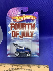 Hot Wheels Walmart serie 4 de julio 2008 vagón arrastrado azul con blanco 5 velocidades - Imagen 1 de 2