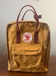 Fjallraven Kanken 23510 15” Acorn Ox Blood Bag Backpack $90 - Picture 1 of 5