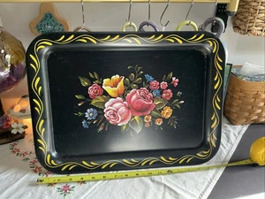 "Bandeja Toleware Vintage Negra y Dorada 16X12"" - Hermosas Flores Pintadas a Mano" - Imagen 1 de 7