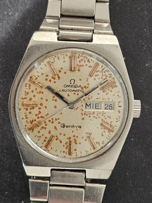 Omega Geneve automatic daydate strong patina on dial       [SP_690] - Bild 1 von 4