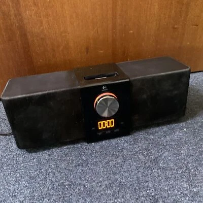 Logitech Pure-Fi Express Plus 30-pin Ipod/Iphone Speaker Dock Model Alarm  Clock - Image 1 of 4