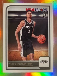 Victor Wembanyama - 2023-34 Panini Hoops #277 Rookie Card RC - Bild 1 von 2
