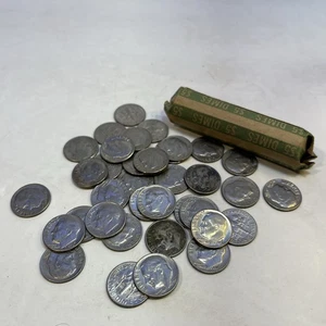 Moneda de diez centavos Roosevelt 1965 a 1979 (86 monedas en total $8,60) circulada aleatoriamente sin plata - Imagen 1 de 3