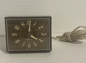 Reloj despertador eléctrico Westclox vintage años 60 hecho en EE. UU. Dunmar - Imagen 1 de 7