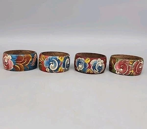 Set 4 anelli tovaglioli vintage in pelle dipinti a mano floreale usurati Germania Ovest - Foto 1 di 8