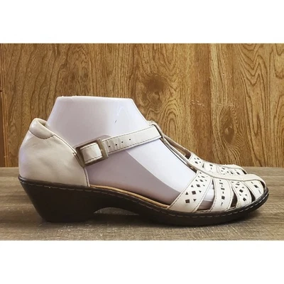 Женские кожаные сандалии Clarks Wendy River размер 7,5 белые - Изображение 1 из 4