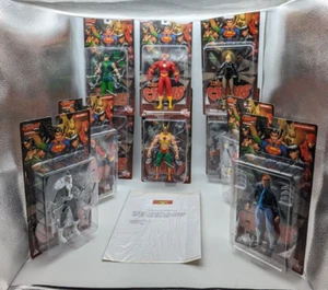 Lot of 10 - Identity Crisis Series 1 + 2 Figures Signed By Michael Turner w/ COA - Picture 1 of 23