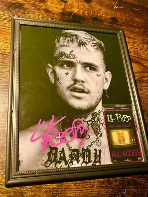 Lil’ Peep RARO 2016 Firmado Enmarcado Reimpresión Foto Y Laminado Tour Pass Foto 1 de 4