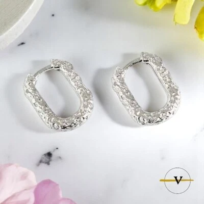 ORECCHINI DONNA OVALI HUGGES  IN ARGENTO 925 RODIATO - Immagine 1 di 4