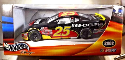 Chevrolet NASCAR 2002 Hot Wheels Racing Jerry Nadeau #25 UAW-DELPHI 1:24 diecast Foto 1 de 4