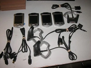 Lot de 4 X Compaq pocket série H3800 avec câble pour pièces - Photo 1 sur 3