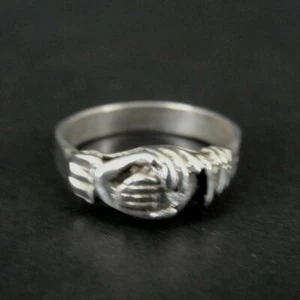 Ring Silver Hands Shaking Hand Shake Band Sterling 925 Size 5 Band Ring  - Picture 1 of 4
