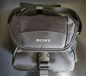 Sony Soft Carrying Case For Camcorder | LCS-U11 | Camera Bag - Picture 1 of 13
