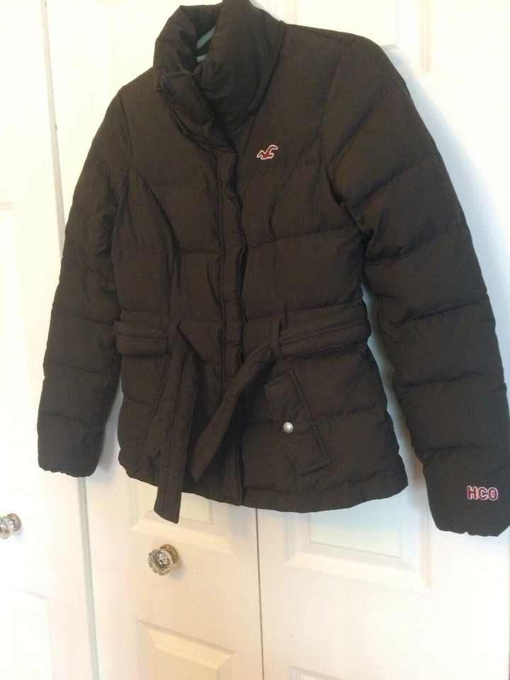 Chaqueta acolchada Hollister para mujer S marrón plumas Pit-Pit 18” longitud 25” Foto 1 de 4