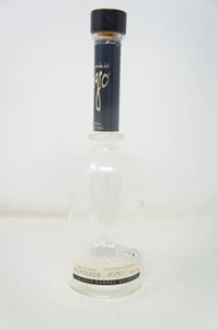 Leyenda Del Milagro Tequila Reposado Leerflasche, Agaven Pflanzen Design - 750ml - Bild 1 von 4