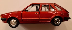 Yonezawa Toys Diapet Ford LAser GL in Rosso - Foto 1 di 10
