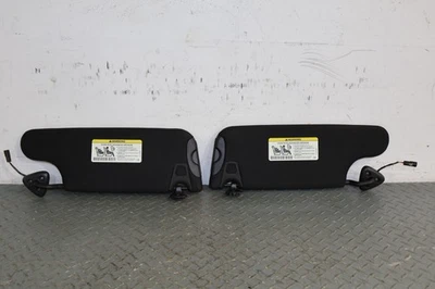 Par de parasoles iluminados 15-17 Dodge Challenger izquierda y derecha OEM (Negro X9) Foto 1 de 4