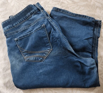 24  Riders by Lee with decorative pockets - Image 1 of 4