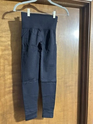 Leggings size small - Image 1 of 2