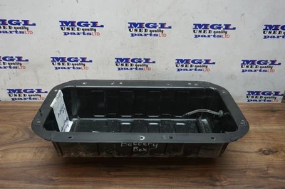 ALFA ROMEO STELVIO Q4 REAR BOOT BATTERY BOX TRAY   2017-2023 - image 1 of 4