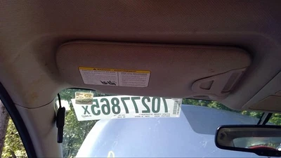 Used Left Sun Visor fits: 2014 Nissan Sentra w/sunroof Left Grade A - Imagem 1 de 4