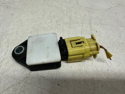 T31170 2003-2012 Maserati Quattroporte M139 Side Sensor OEM - Image 1 of 4
