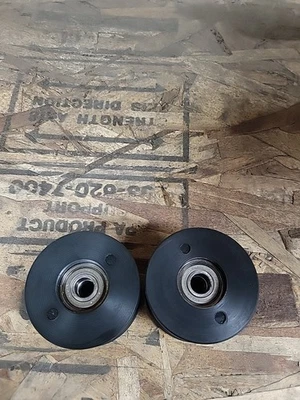 Ruedas de pedal elíptico Sports Art 803p/807p (rodillos-2) (29B) Foto 1 de 3