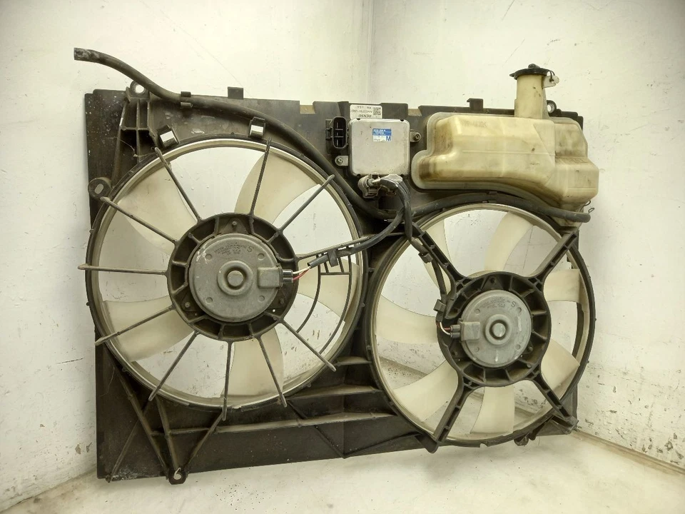 07 08 09 LEXUS RX350 3.5L RADIATOR FAN MOTOR ASSEMBLY - Image 1 of 4