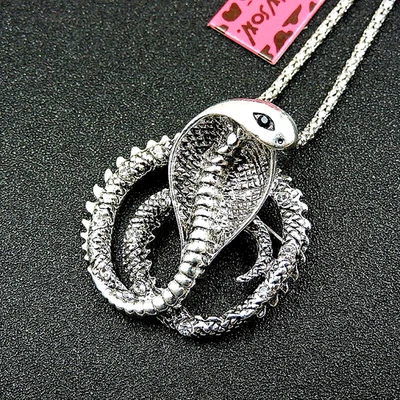 Betsey Johnson Cristal Rey Cobra Plata Colgante Collar Broche Bolsa de Regalo Gratis Foto 1 de 4