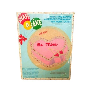 Shape a Cake Aluminum Cutter Heart Shaped Wedding, Valentine's Day, Anniversary - Picture 1 of 2