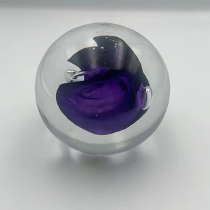 Adam Jablonski Poland Crystal Glass Paperweight Purple Controlled Bubbles Signed - Picture 1 of 6