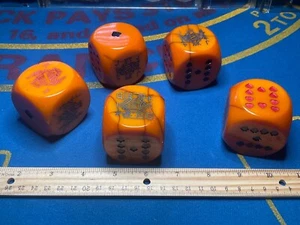 Set mit fünf atemberaubenden schönen BAKELITE POKER WÜRFELN CA. 2 ZOLL QUADRAT - Bild 1 von 22