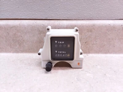 Коробка счетчика миль пробега Honda CB900 Super Sport CB900F 1981 1982 ANX-C39 - Изображение 1 из 4