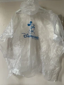 Disneyland Paris Poncho - Picture 1 of 2