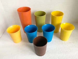 Vintage Tupperware Tumblers Cups Colors - Picture 1 of 5