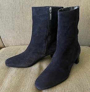 Talbot's Beautiful 10-inch CHARCOAL Suede DRESS BOOTS 2" Heels NIB 8.5W - Picture 1 of 8