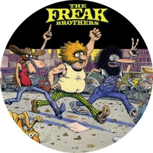 Chapa/Badge The Freak Brothers . pin button gilbert shelton fat freddy - Imagen 1 de 2